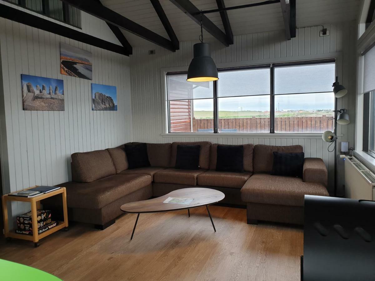 Black Beach Cottage Thorlakshofn Ngoại thất bức ảnh